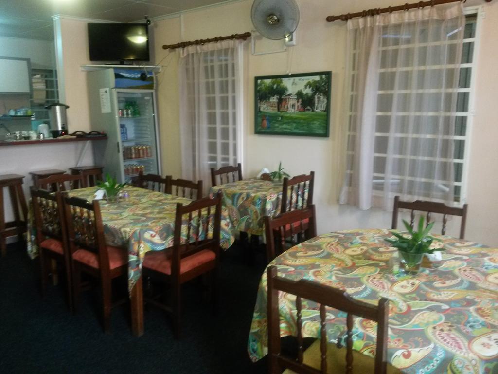 Guesthouse Albergoalberga Paramaribo Quarto foto